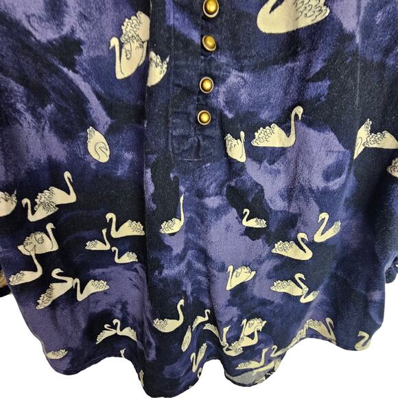 Anthropologie Maeve Womens Bethesda Swan Print Flannel Shirt Size S Whimsical - Picture 3 of 10